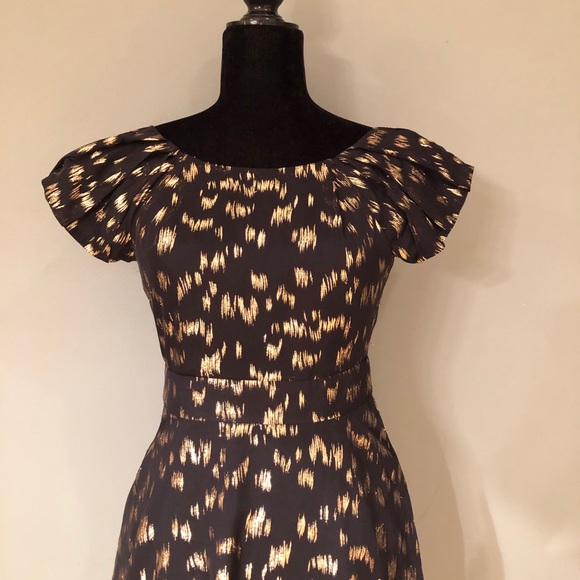 *BCBG* Dress *LIKE NEW* - Picture 3 of 6